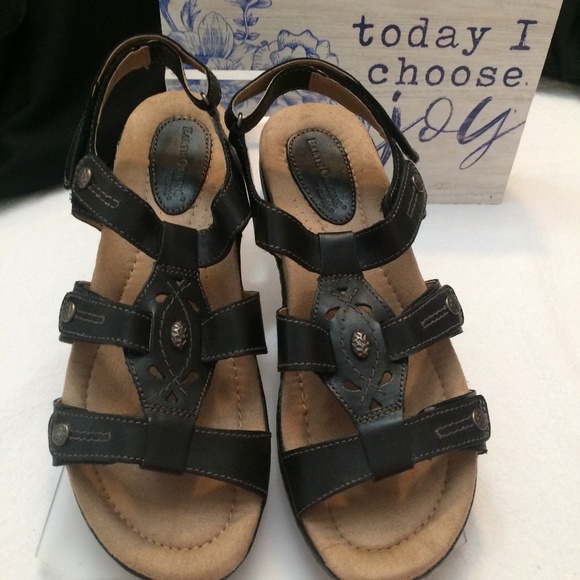 Earth Origins Leather Adjustable Sandals - Katrice - Picture 1 of 8